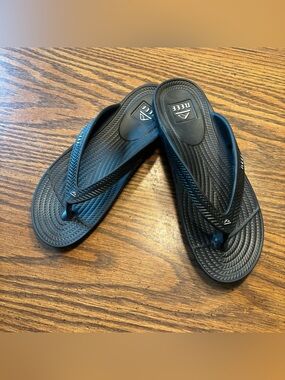 REEF Women's Water Court Beach Flip Flops New